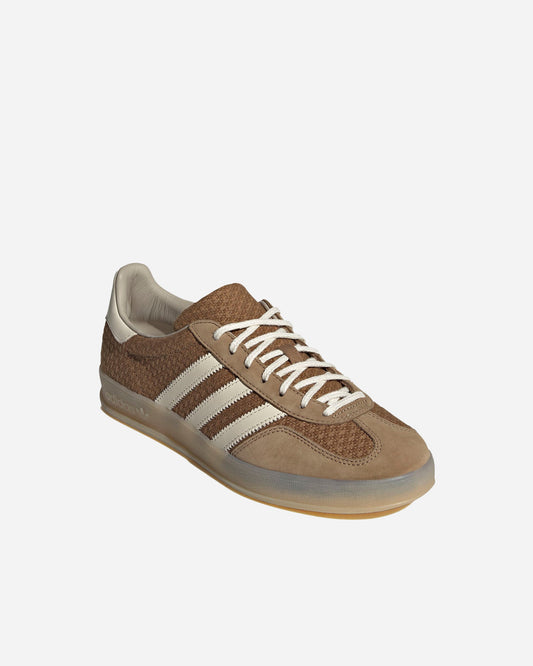 Gazelle Indoor